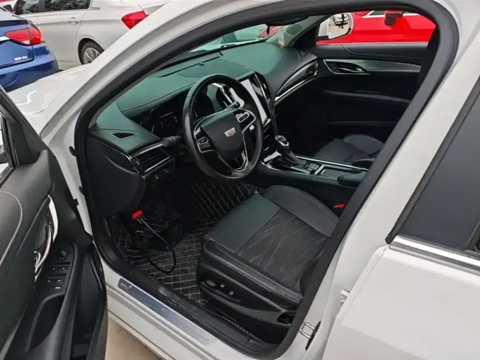 Cadillac ATS-L