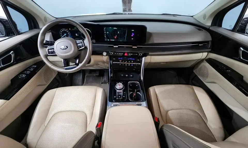 Kia Canival
