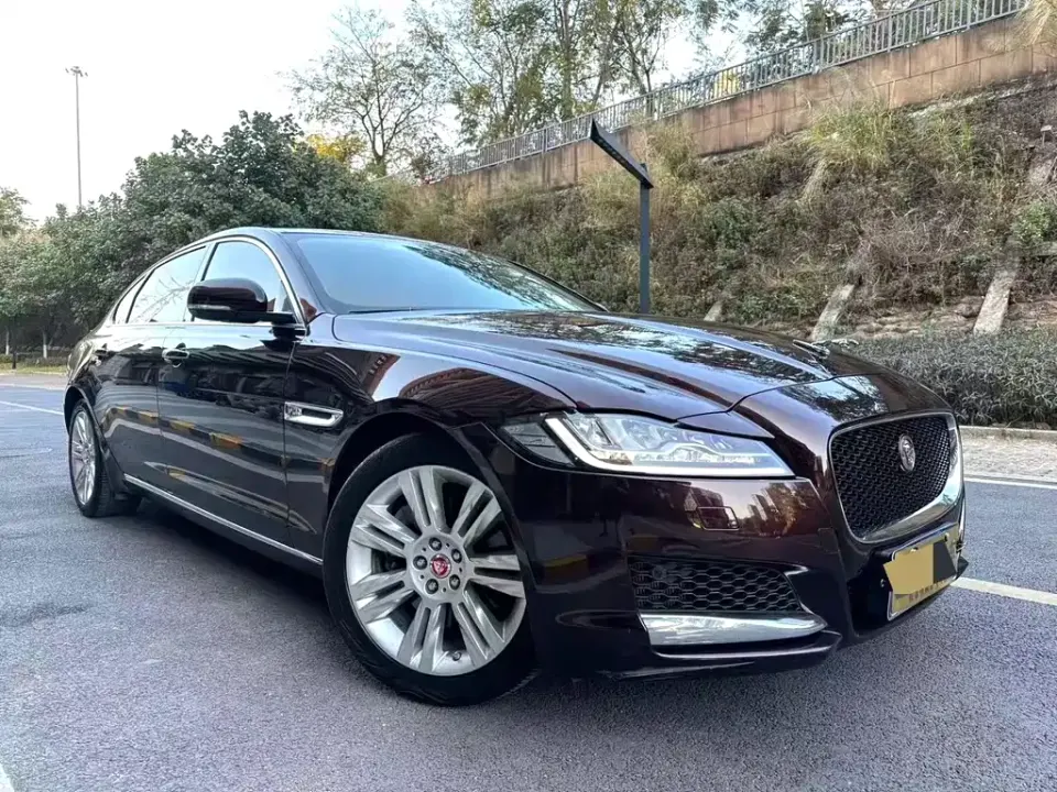 Jaguar XFL