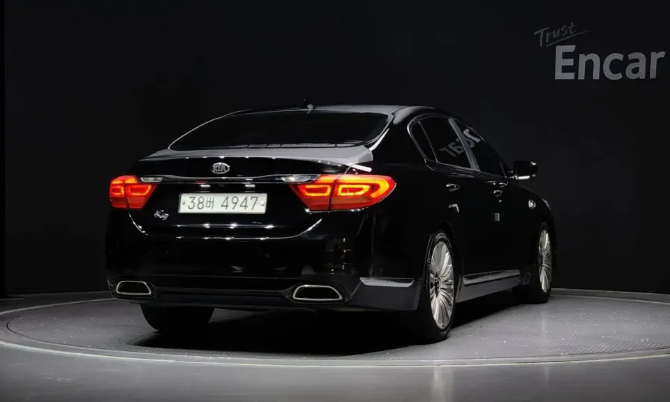 Kia K9