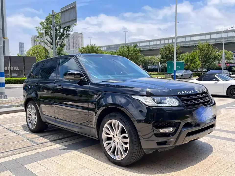 Land Rover Sport