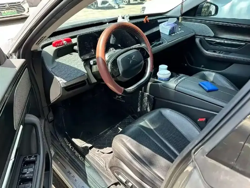 Xpeng P7