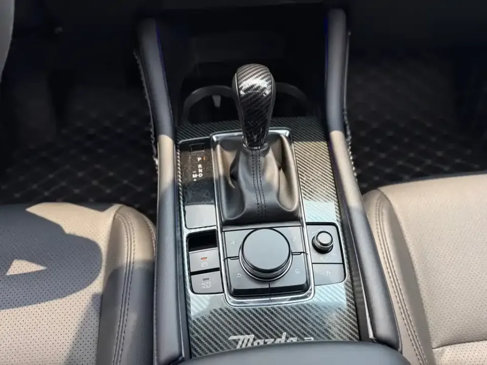 Mazda 3 Axela