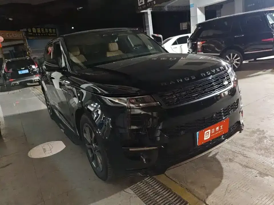 Land Rover Sport
