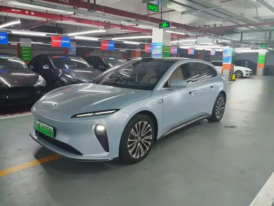Nio ET5T