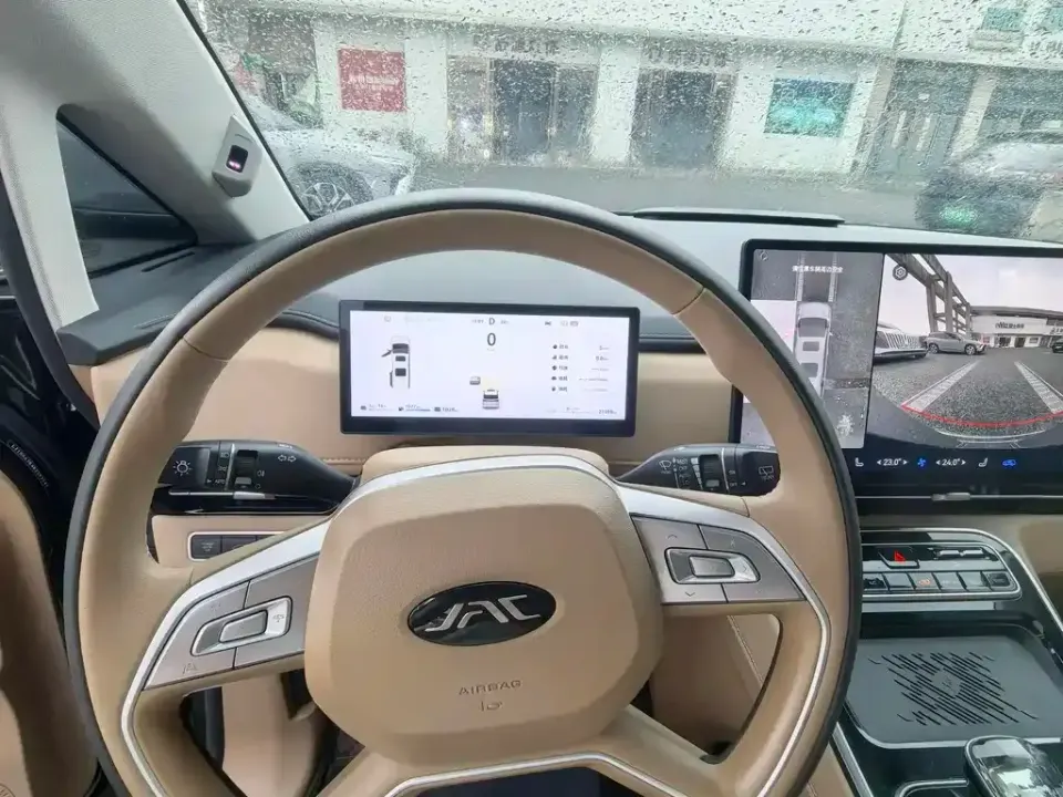 JAC Refine Refine RF8 PHEV