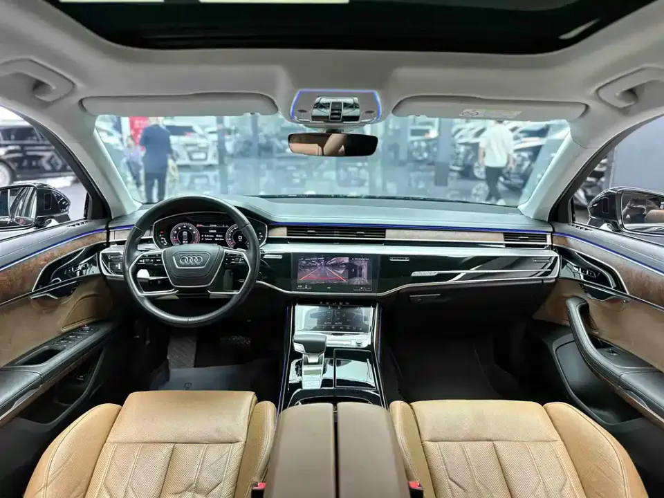Audi A8