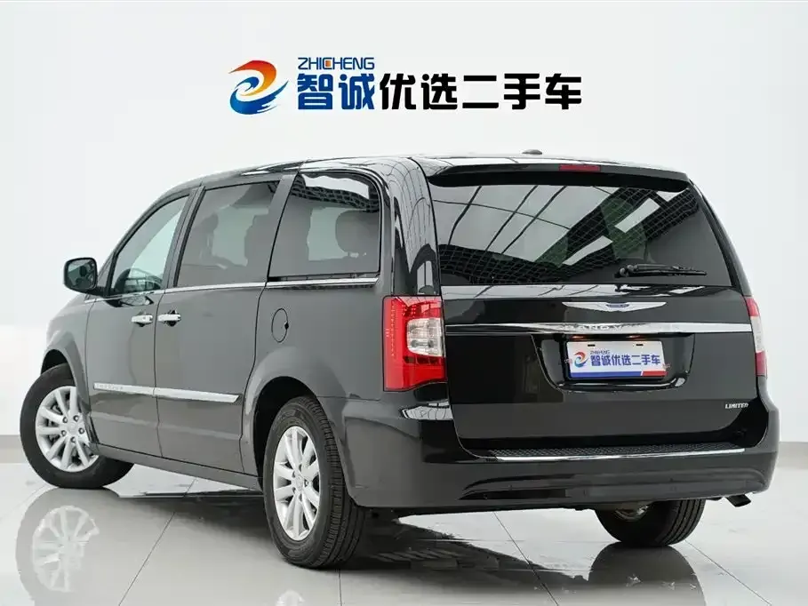 Chrysler Grand Voyager (Import)