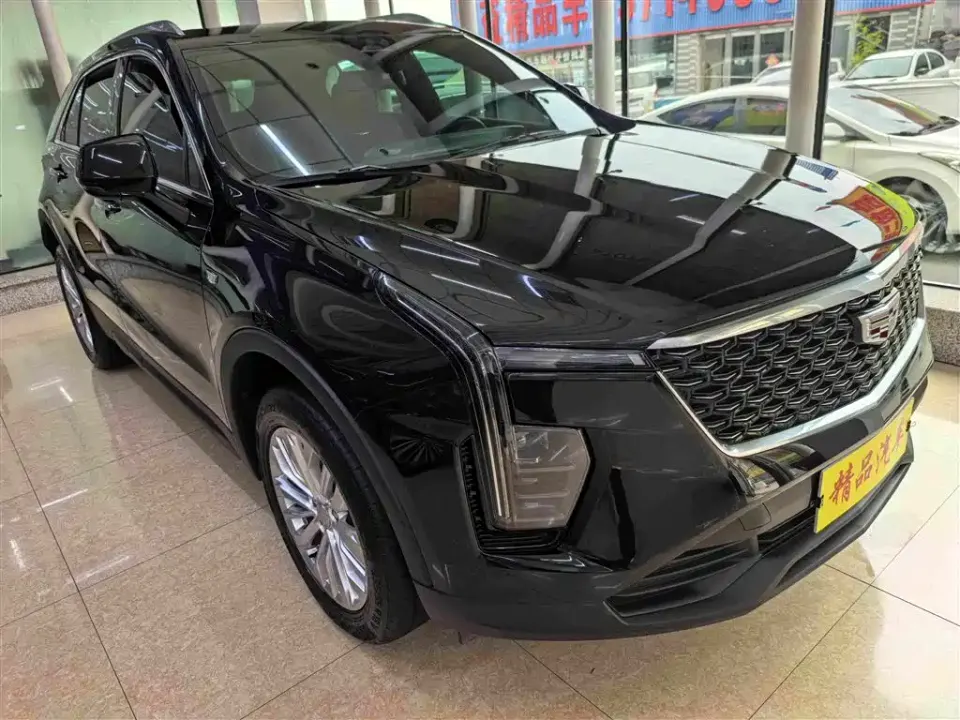 Cadillac XT4