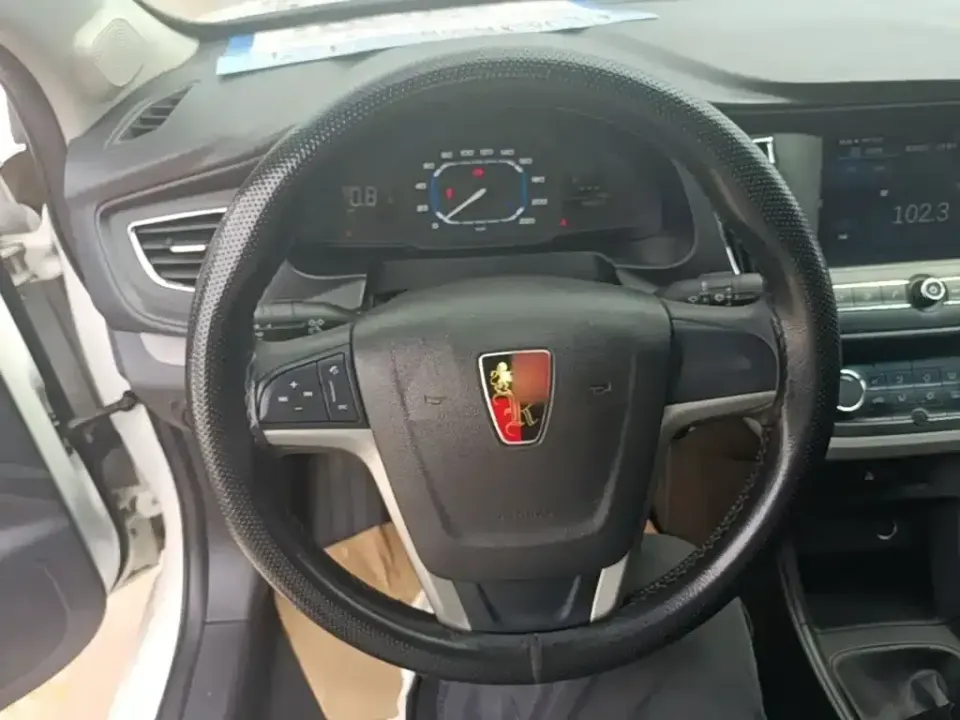 Roewe 360