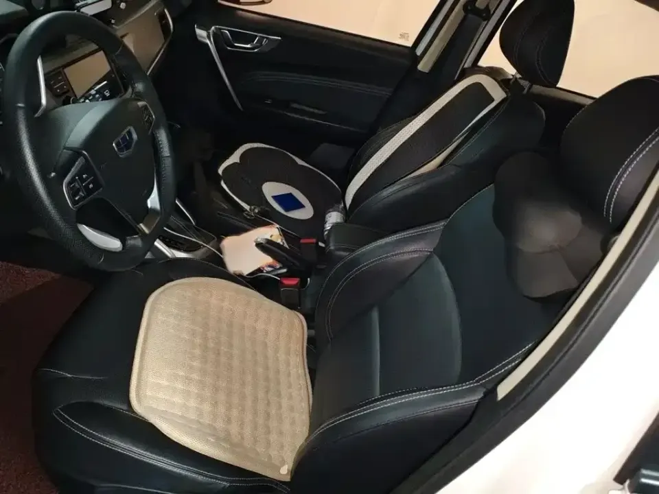 Geely Vision X3
