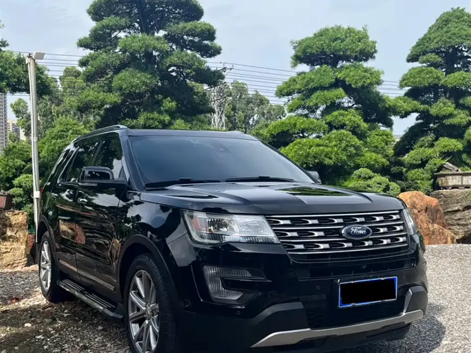Ford Explorer (Import)