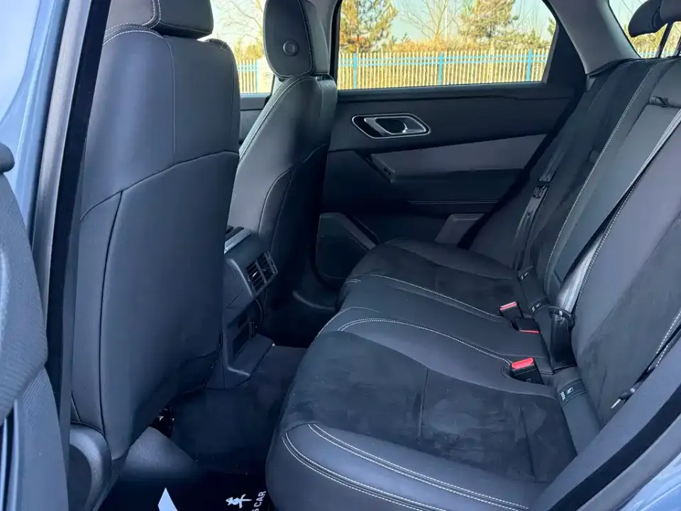 Land Rover Velar