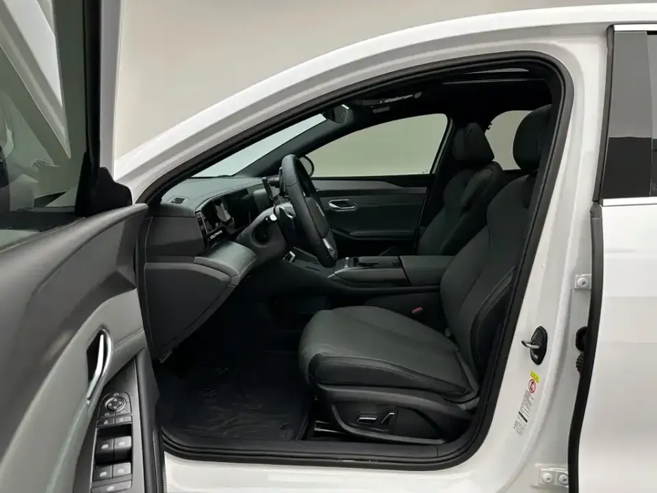 BYD Qin L