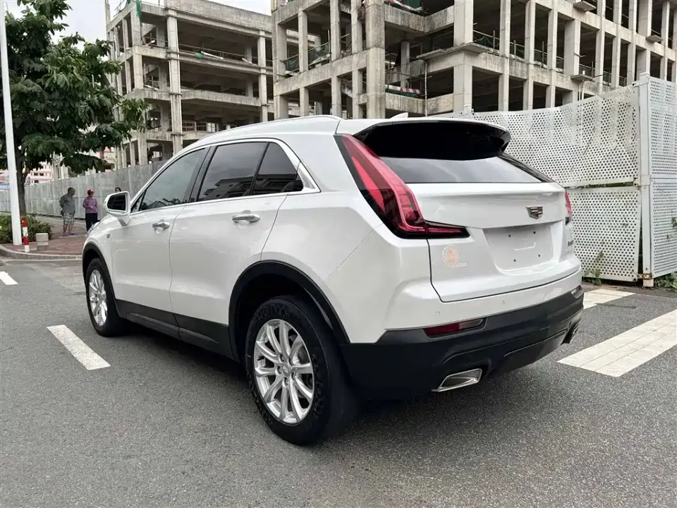 Cadillac XT4