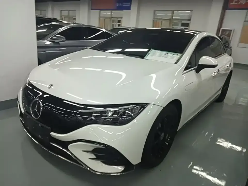 Mercedes-Benz EQE