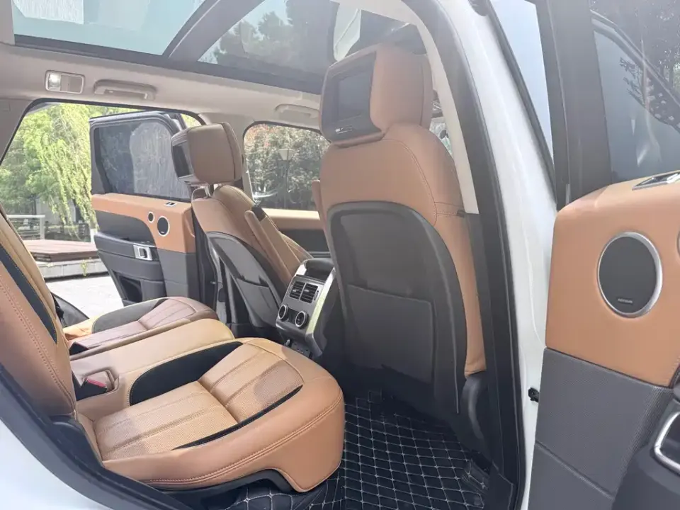 Land Rover Sport