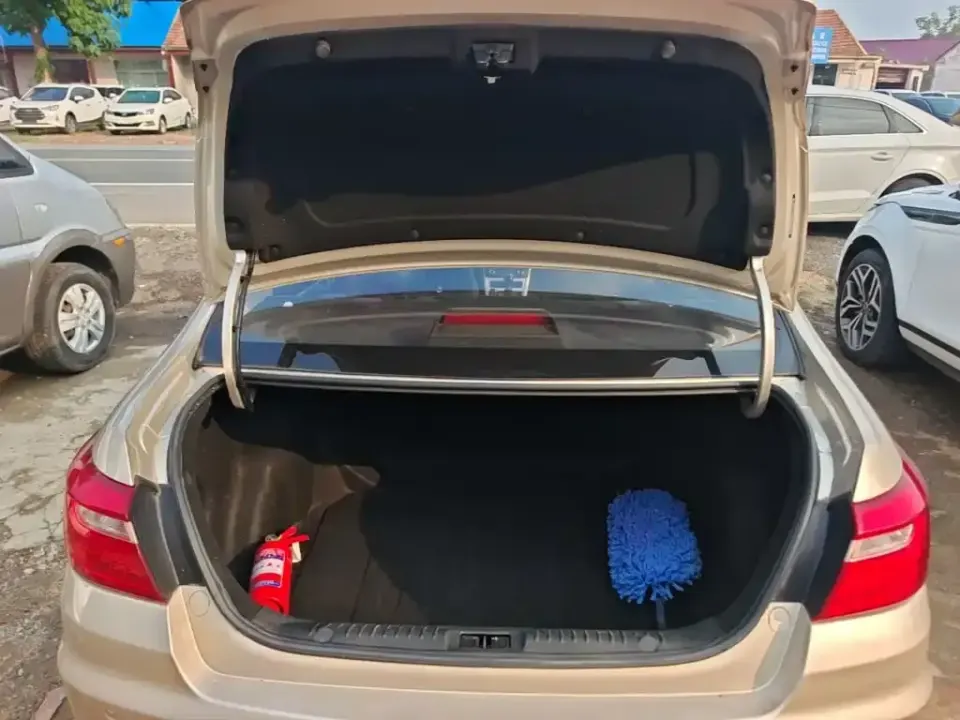 Geely Vision
