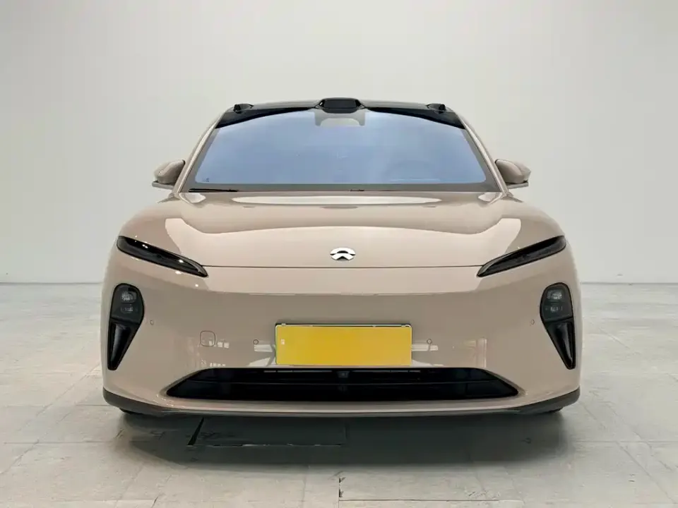 Nio ET5