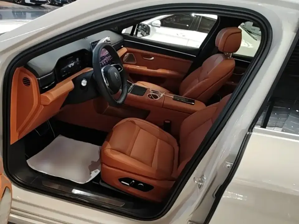 AITO AITO M5