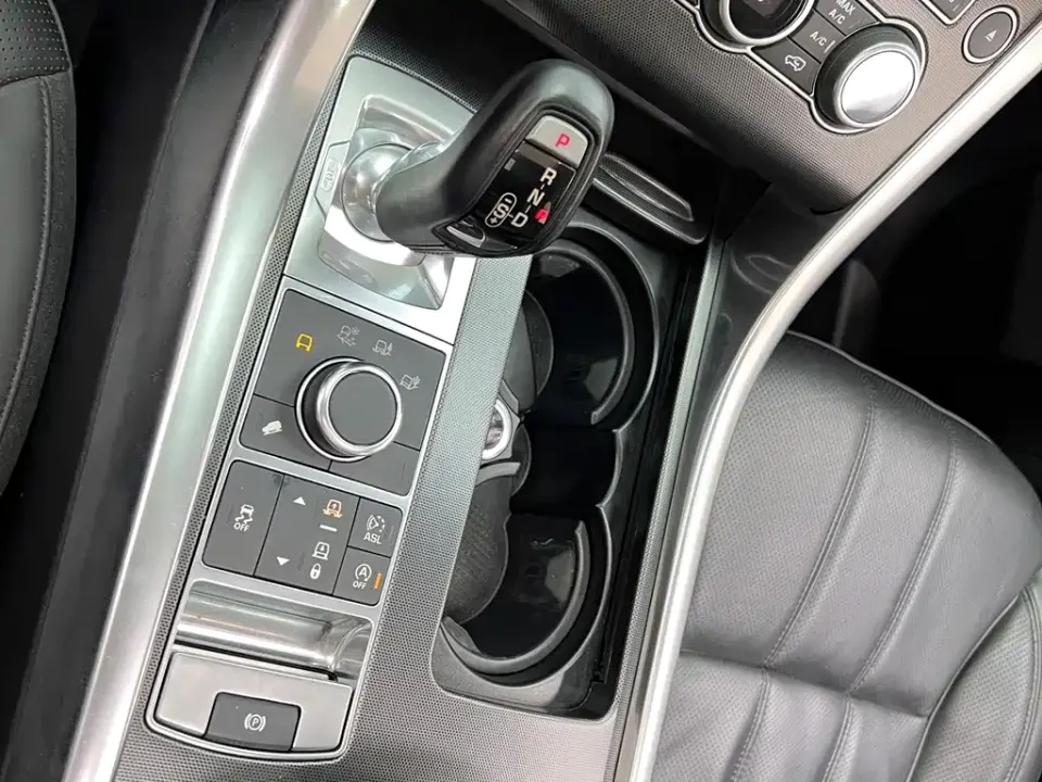 Land Rover Sport
