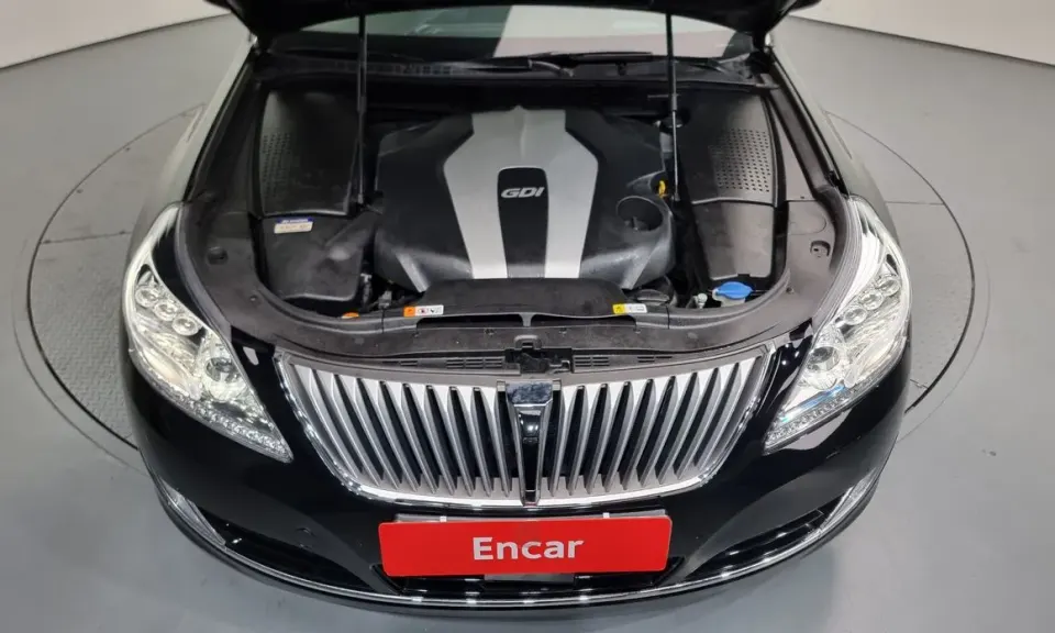 Hyundai Equus