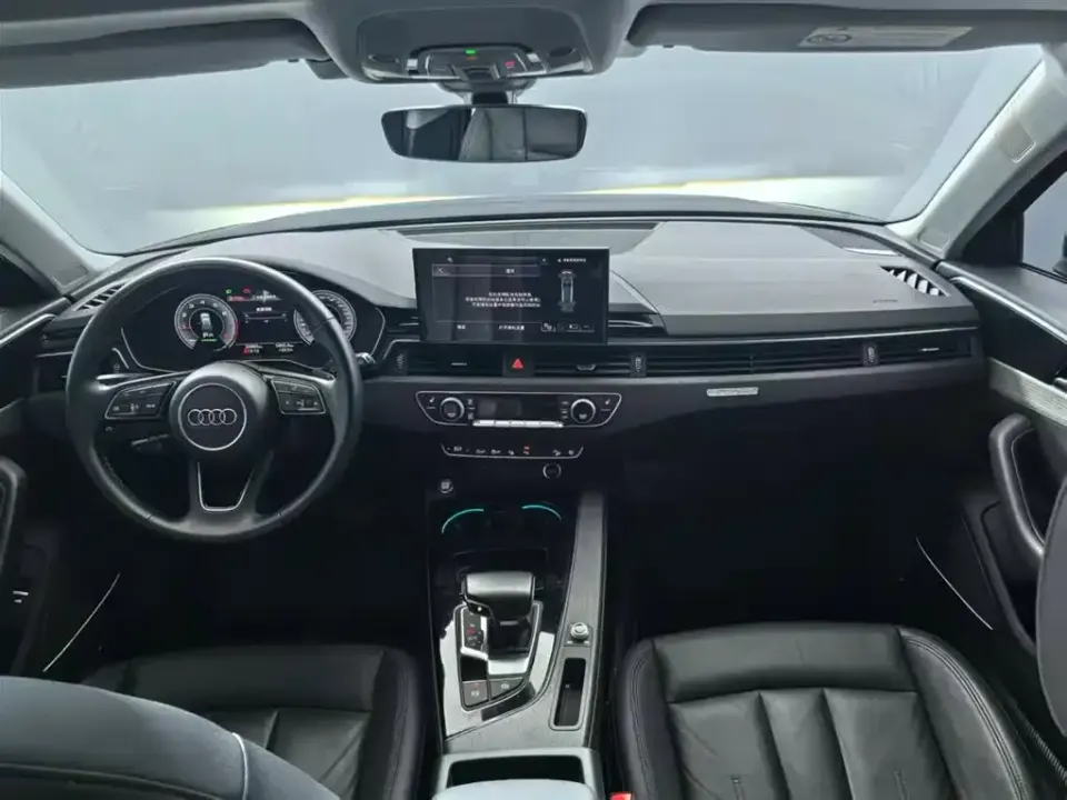 Audi A4 (Import)