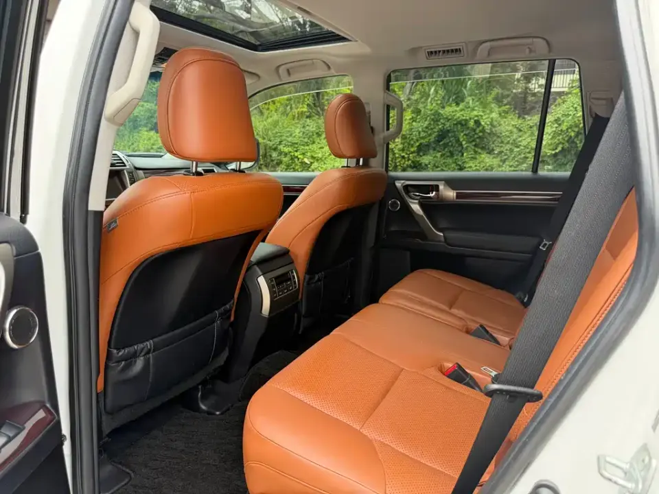 Lexus GX