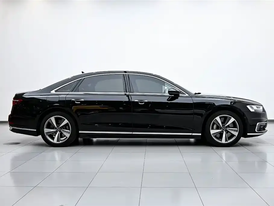 Audi A8 New Energy