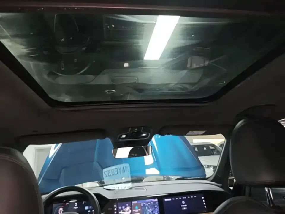 Geely Xingyue L