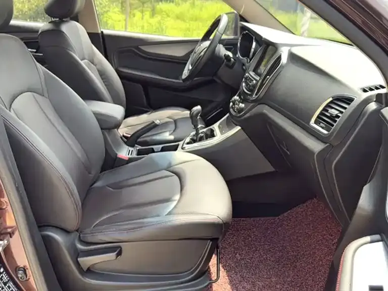 Baojun 560