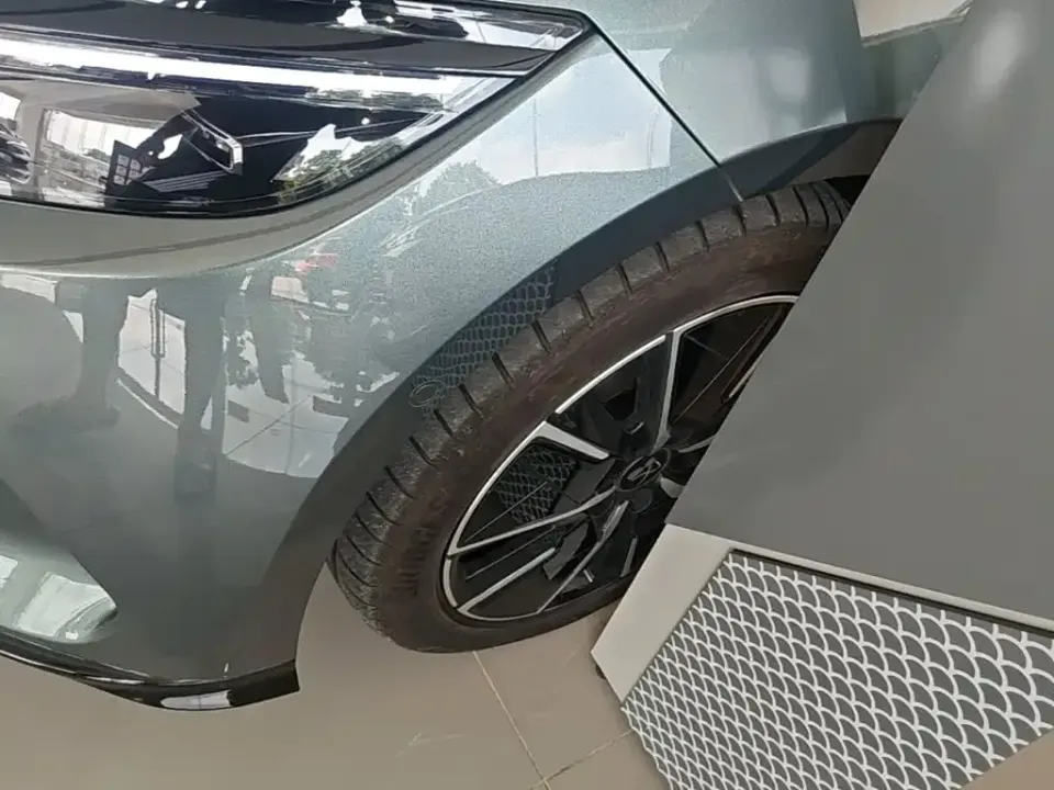 BYD Han L