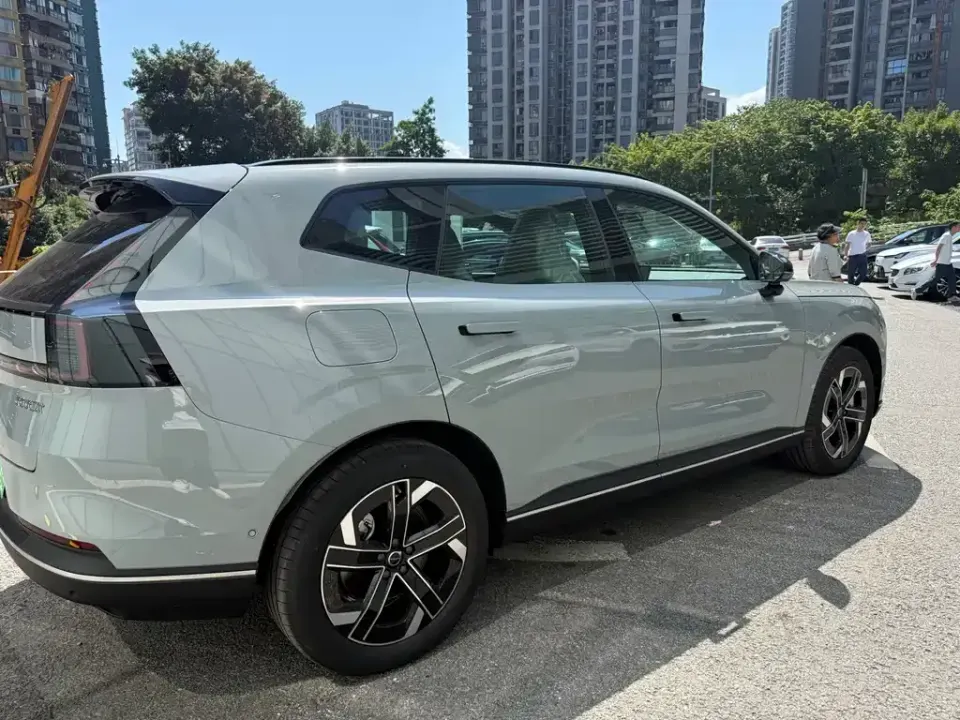 Volvo XC70 PHEV