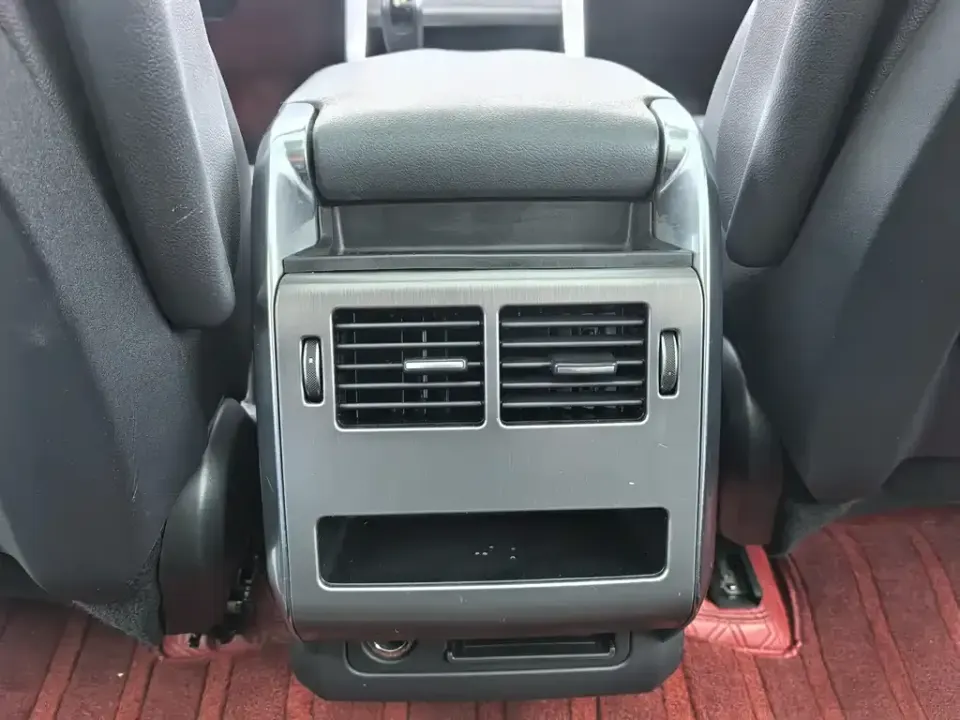 Land Rover Sport