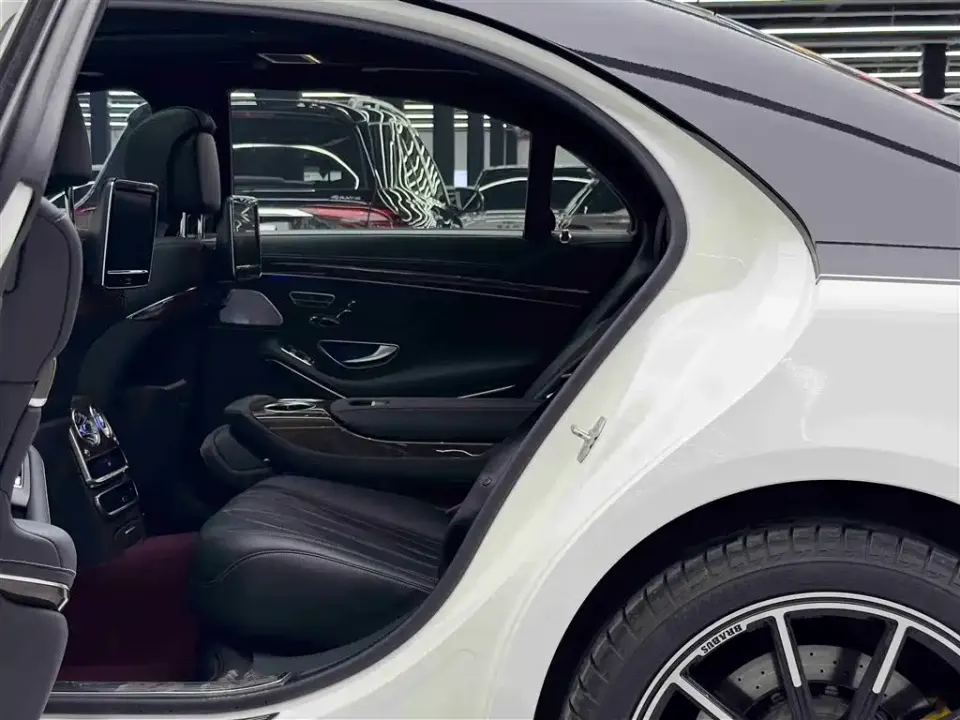 Mercedes-Benz S-Class AMG