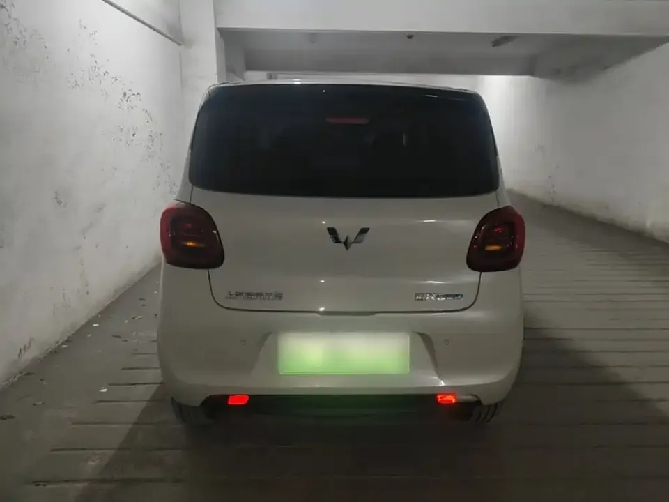 Wuling MINIEV