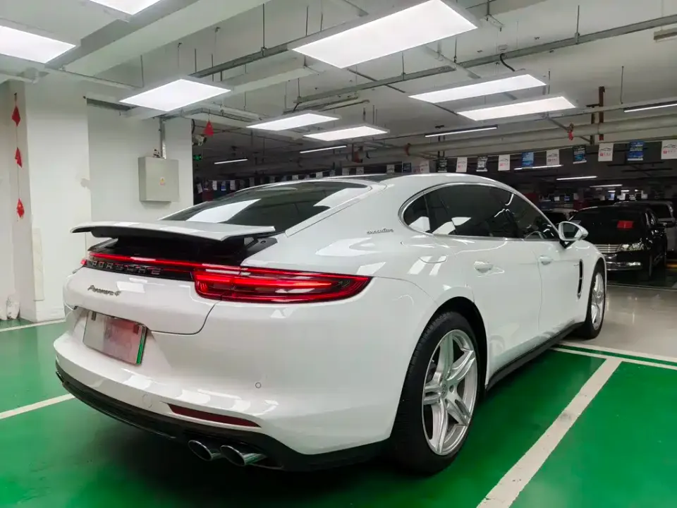 Porsche Panamera Hybrid
