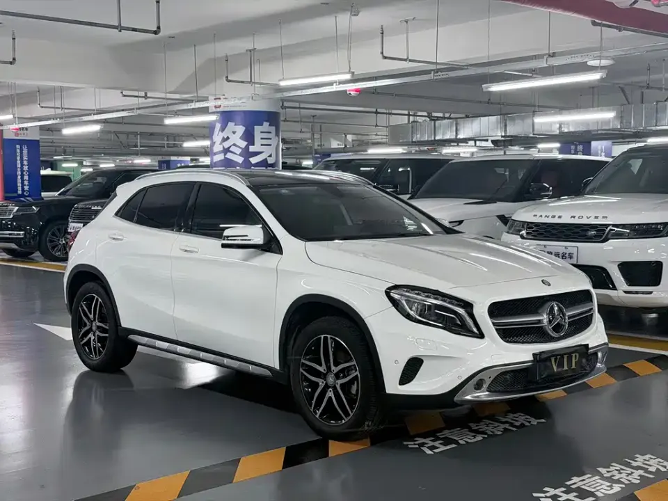 Mercedes-Benz GLA