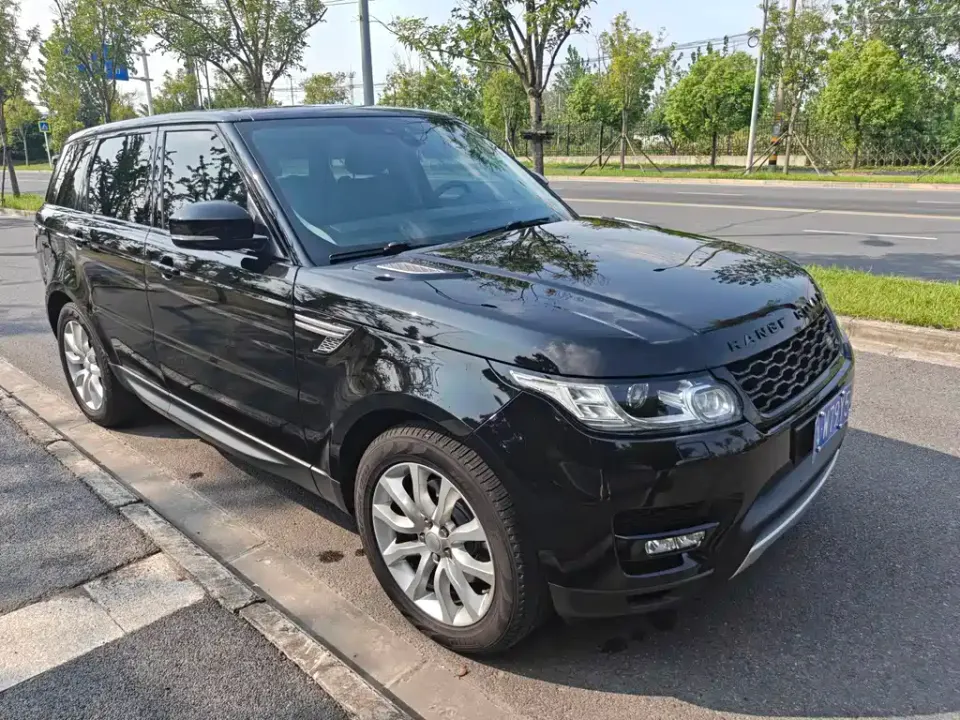 Land Rover Sport