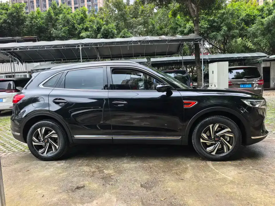 Hongqi Hongqi HS5
