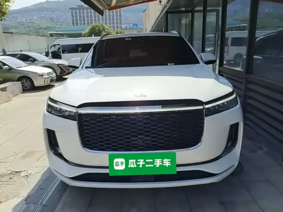 Li Li ONE