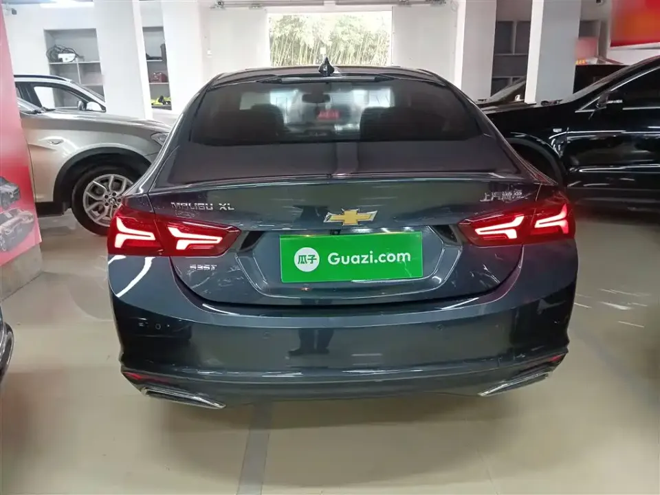 Chevrolet Malibu XL