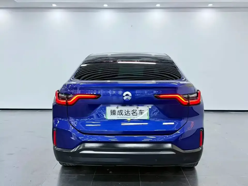 Nio EC6