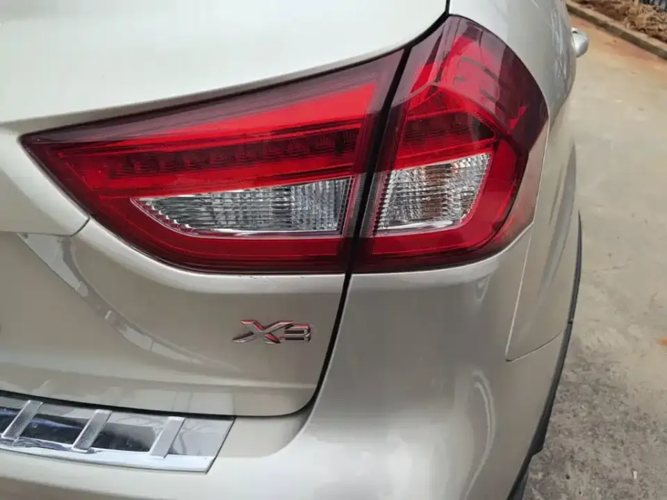 Geely Vision X3