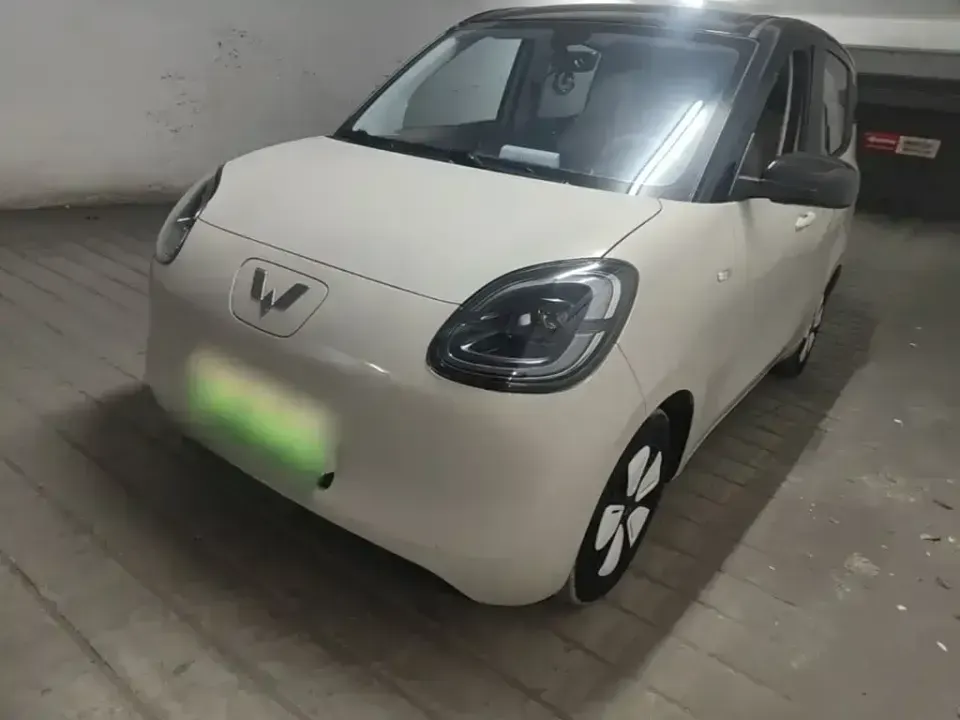Wuling MINIEV