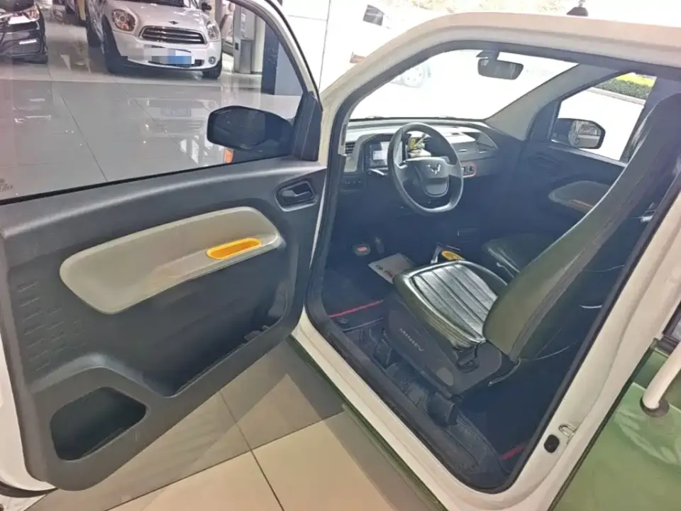 Wuling MINIEV