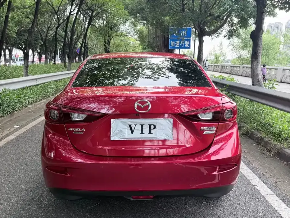Mazda 3 Axela
