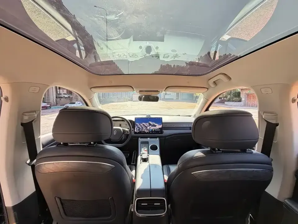 AITO AITO M5