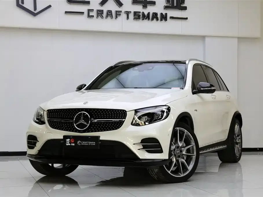 Mercedes-Benz GLC AMG