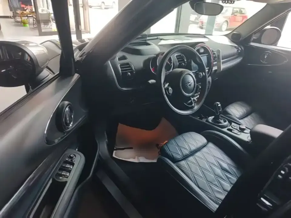 MINI Mini Clubman